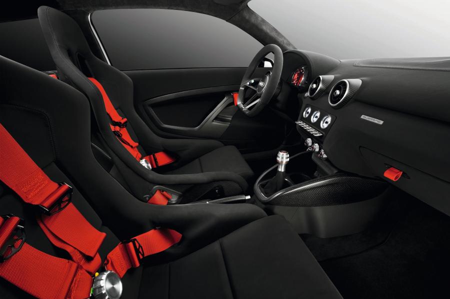Интерьер Audi A1 Clubsport Quattro Concept (8X) 2011 года  (фото 7 из 37)